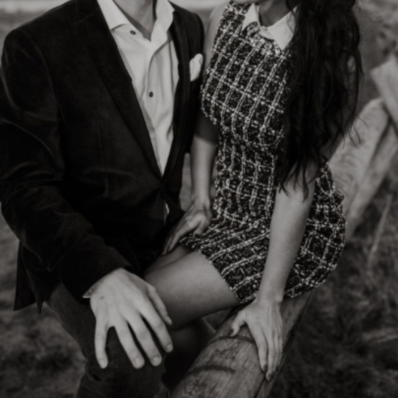 Dress - Picture 2 of 3